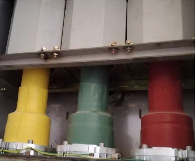40.5kV3150A 充气柜连接2